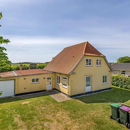 Slavomira - 12km From The Sea By Interhome