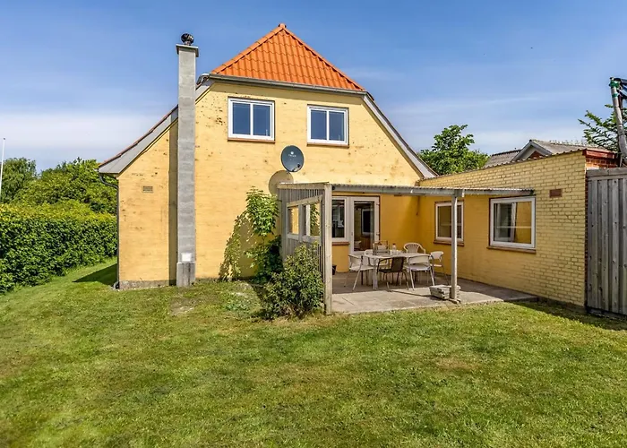 Holiday home Slavomira - 12km From The Sea By Interhome Bredebro